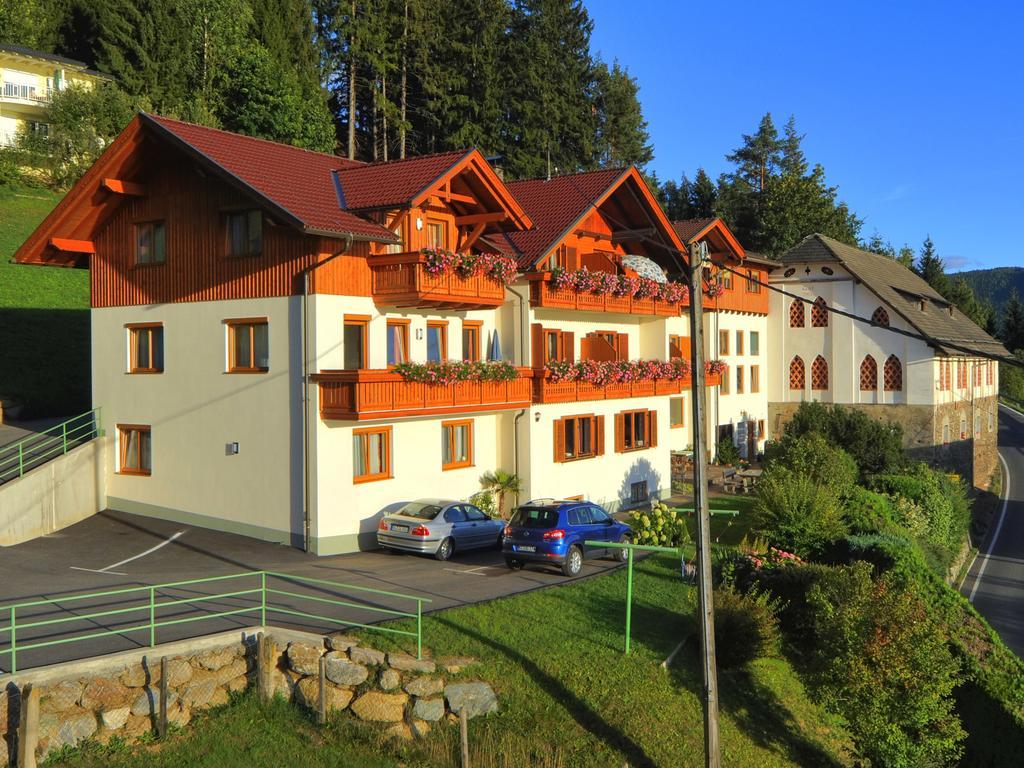 Fruehstueckspension Goetzfried-Hof Millstatt Eksteriør billede